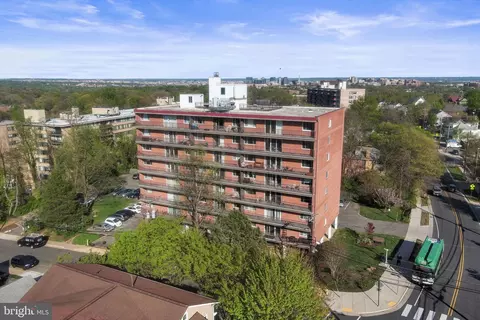 4343 Cherry Hill Rd #306, Arlington, VA 22207