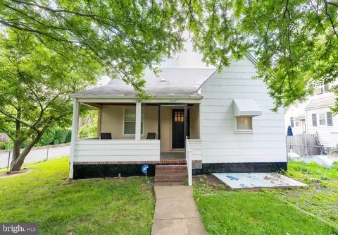 1037 16th St S, Arlington, VA 22202