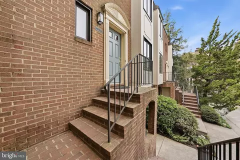 1414 12th St N #1414A, Arlington, VA 22209