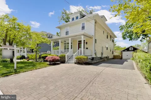 1236 N Utah St, Arlington, VA 22201