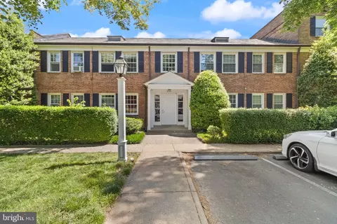 5102 Columbia Pike #4, Arlington, VA 22204