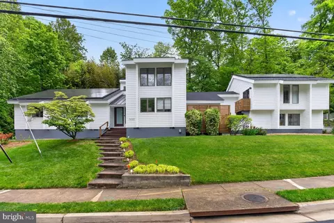 3605 Military Rd, Arlington, VA 22207