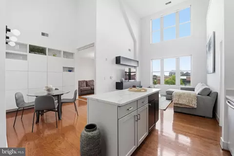 1800 Wilson Blvd #412, Arlington, VA 22201
