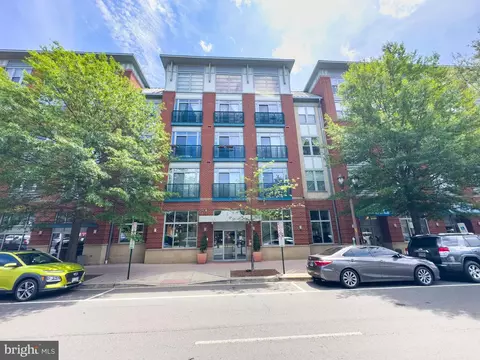 1800 Wilson Blvd #412, Arlington, VA 22201