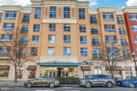 2200 N Westmoreland St N #426, Arlington, VA 22213
