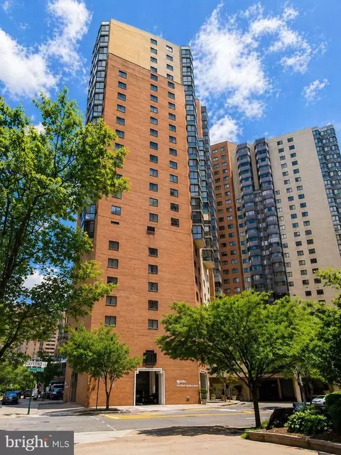 900 N Stafford St N #1917, Arlington, VA 22203