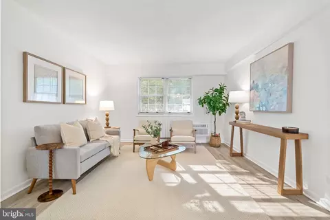 4358 N Pershing Dr #43583, Arlington, VA 22203