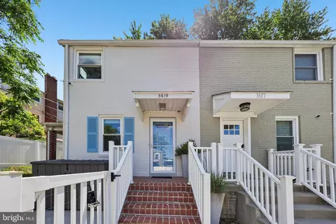 3619 S Four Mile Run, Arlington, VA 22206