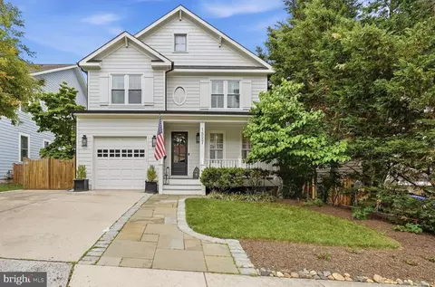 1527 N Randolph St, Arlington, VA 22207