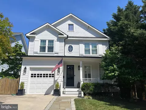1527 N Randolph St, Arlington, VA 22207