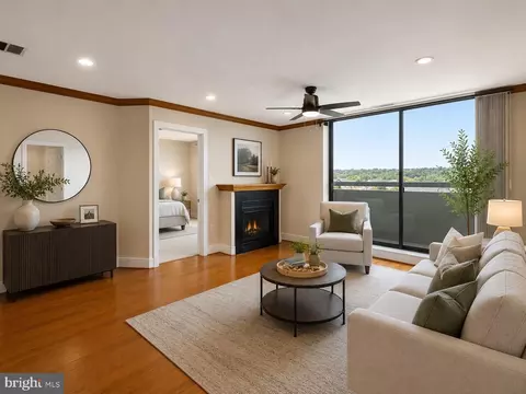1200 N Hartford St #505, Arlington, VA 22201
