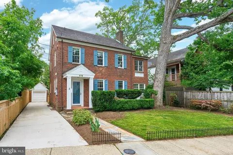 419 N Jackson St, Arlington, VA 22201