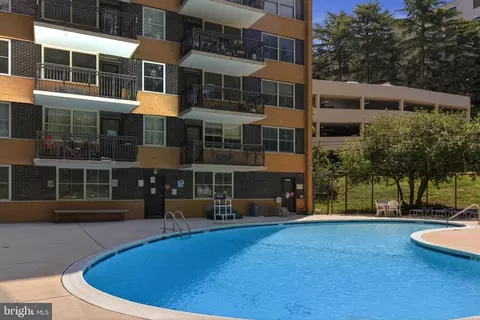 2030 N Adams St #307, Arlington, VA 22201