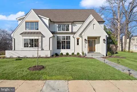 3115 N Peary St, Arlington, VA 22207