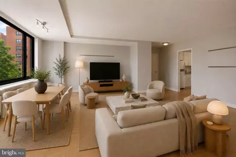 1021 Arlington Blvd #742, Arlington, VA 22209