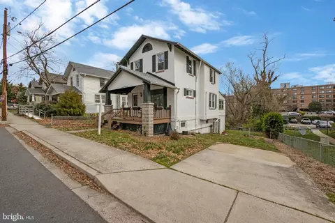 1943 N Cleveland St, Arlington, VA 22201