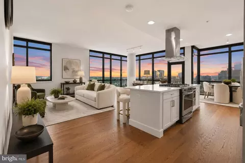 2000 Clarendon Blvd #1105, Arlington, VA 22201