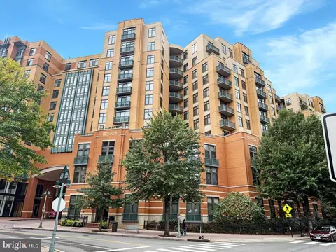 2720 S Arlington Mill Dr #616, Arlington, VA 22206