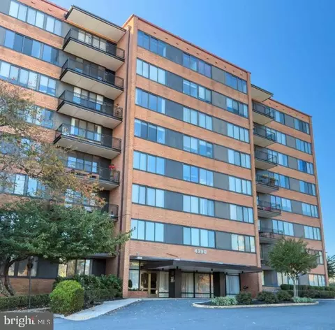 4390 Lorcom Ln #606, Arlington, VA 22207