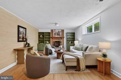 3101 N Quincy St, Arlington, VA 22207