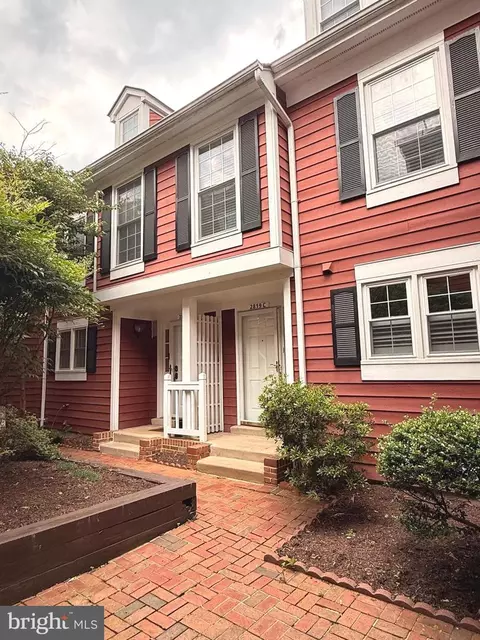 2819 Woodrow St S #3, Arlington, VA 22206