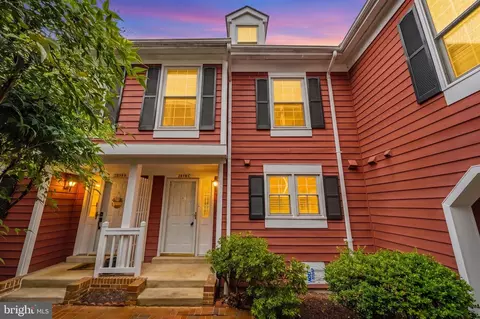2819 Woodrow St S #3, Arlington, VA 22206