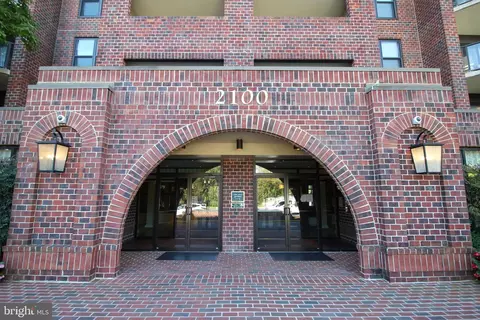 2100 Langston Blvd #540, Arlington, VA 22201