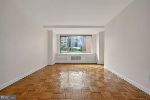 1121 Arlington Blvd #520, Arlington, VA 22209