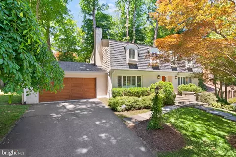 4136 Round Hill Rd, Arlington, VA 22207