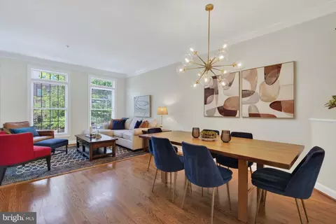 772 N Wakefield St, Arlington, VA 22203