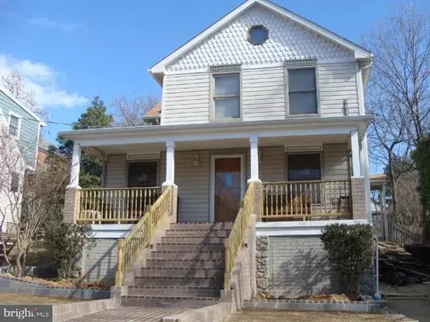 2029 N Taylor St, Arlington, VA 22207