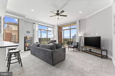 3600 S Glebe Rd #623W, Arlington, VA 22202