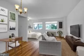 3601 5th St S #307, Arlington, VA 22204