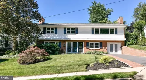 3806 N Wakefield St, Arlington, VA 22207