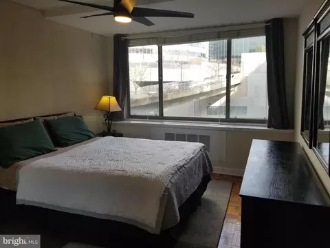 1121 Arlington Blvd #328, Arlington, VA 22209