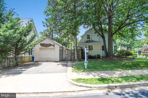 6100 Washington Blvd, Arlington, VA 22205