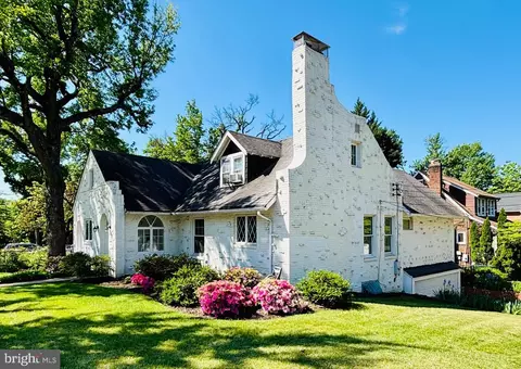 2800 S Arlington Ridge Rd, Arlington, VA 22202