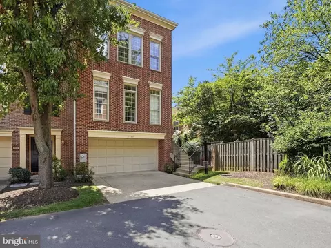 1922 N Daniel St, Arlington, VA 22201