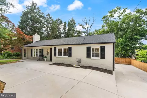 4006 N Glebe Rd, Arlington, VA 22207