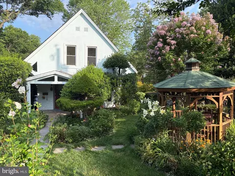 1406 N Nicholas St, Arlington, VA 22205