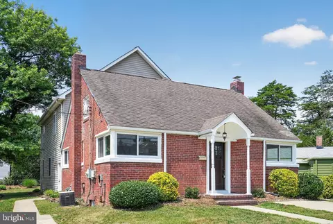 750 N George Mason Dr, Arlington, VA 22203