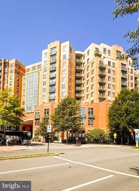 2720 S Arlington Mill Dr #509, Arlington, VA 22206