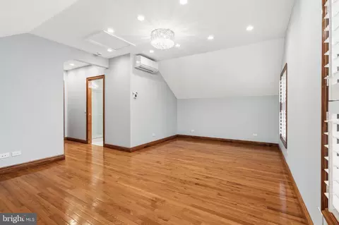 Other - 5138 12th St S, Arlington, VA 22204 photo 3 of 9