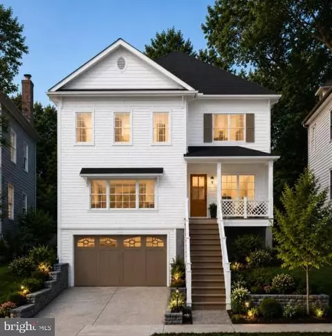 5531 24th St N, Arlington, VA 22205