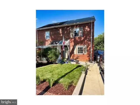 825 S Ivy St, Arlington, VA 22204