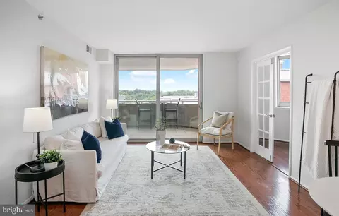 1001 N Vermont St #1010, Arlington, VA 22201