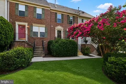 3019 22nd St S, Arlington, VA 22204