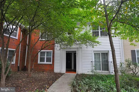 2511 S Walter Reed Dr #B, Arlington, VA 22206