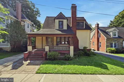 4822 25th St N, Arlington, VA 22207