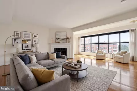 1021 Arlington Blvd #1212, Arlington, VA 22209